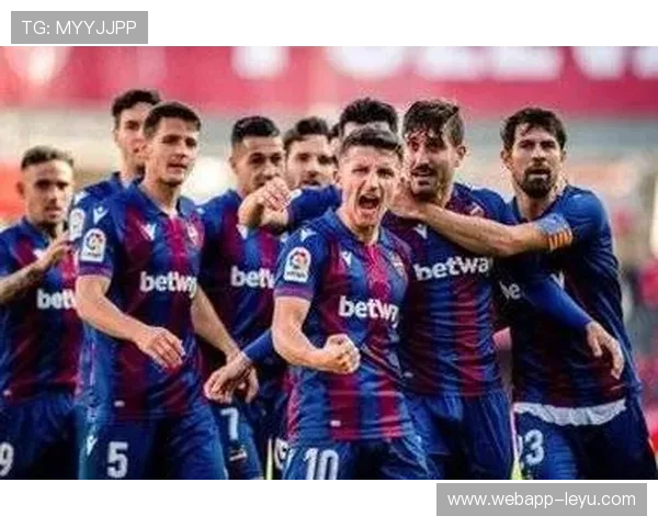 西甲篮坛焦点战:豪强对决引爆联赛热度 西甲篮坛焦点战:豪强对决引爆联赛热度