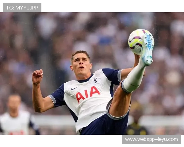 热刺欧战征程回望：高光与遗憾并存